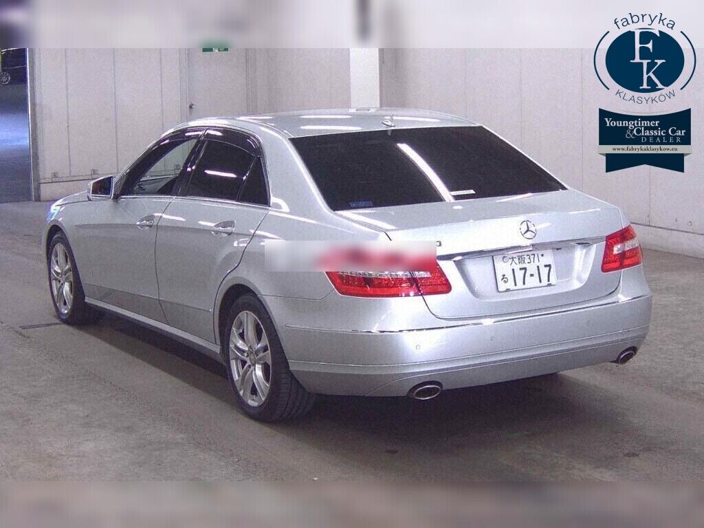 MERCEDES BENZ E-CLASS 4D E350 AVANTGARDE 2010 - zdjęcie 4