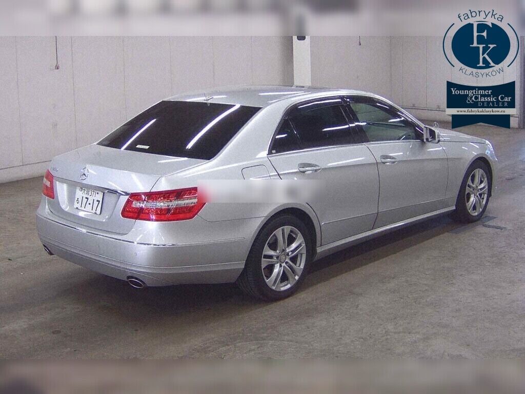 MERCEDES BENZ E-CLASS 4D E350 AVANTGARDE 2010 - zdjęcie 7