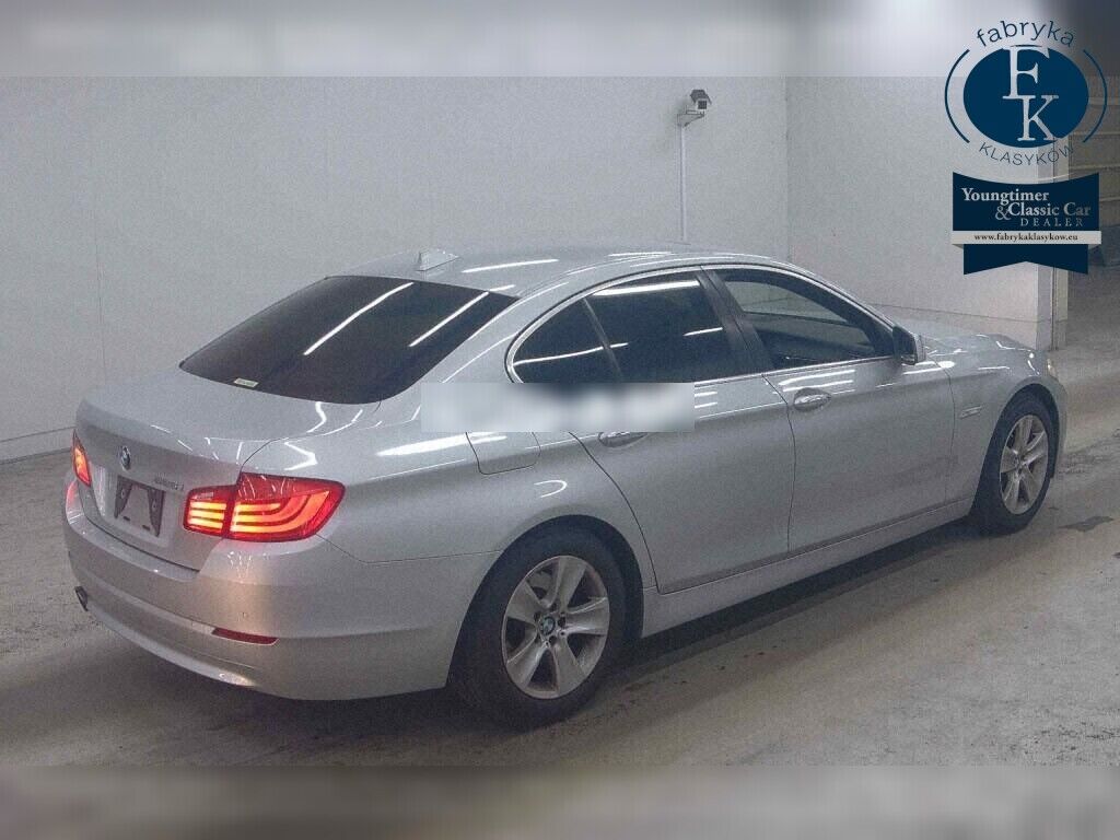 BMW 5 SERIES 4D 528I 2011 - zdjęcie 7
