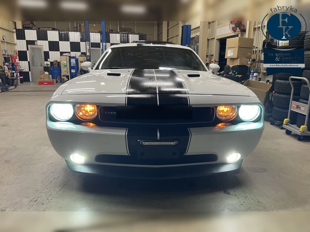 DODGE CHALLENGER CP SXT 2015 - zdjęcie 13