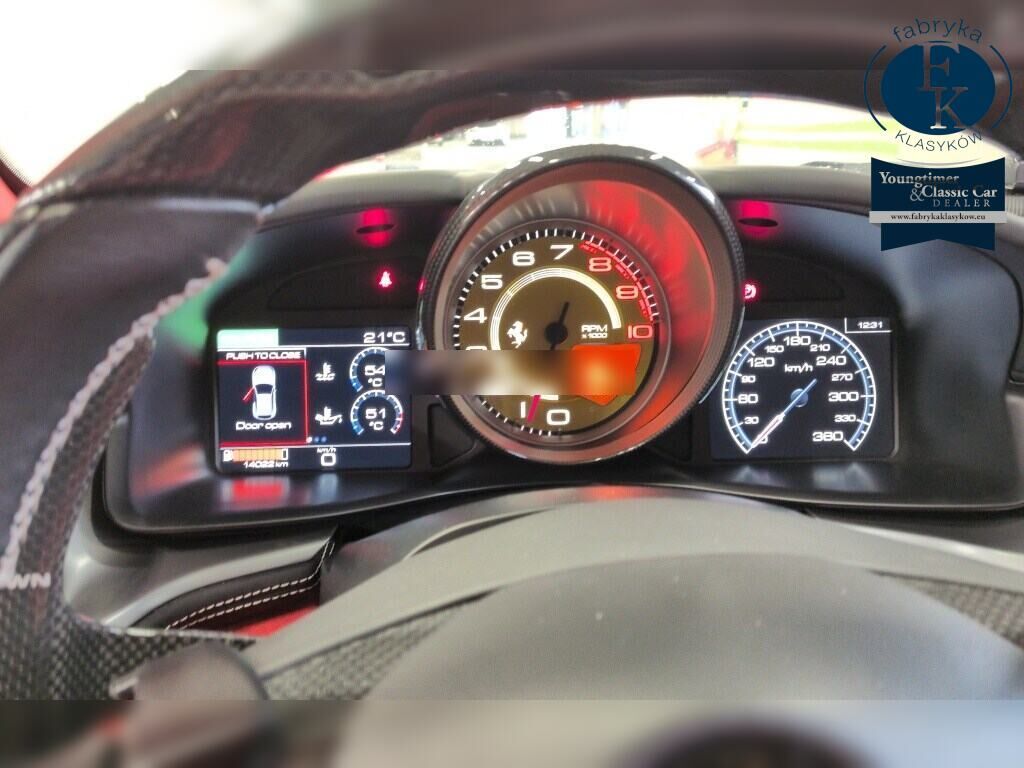 FERRARI GTC4 LUSSO T 2020 - zdjęcie 8