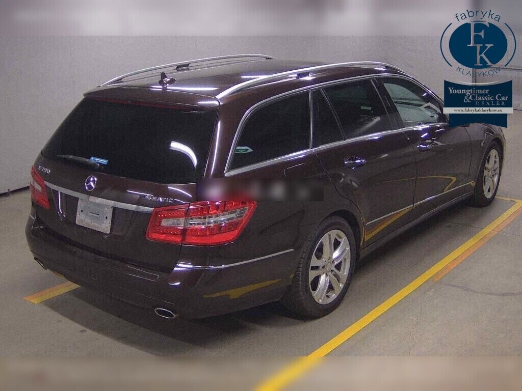 MERCEDES BENZ E-CLASS STATIONWAGON 4WD E350 4MATIC STATIONWAGON AVANTGARDE 2011 - zdjęcie 7