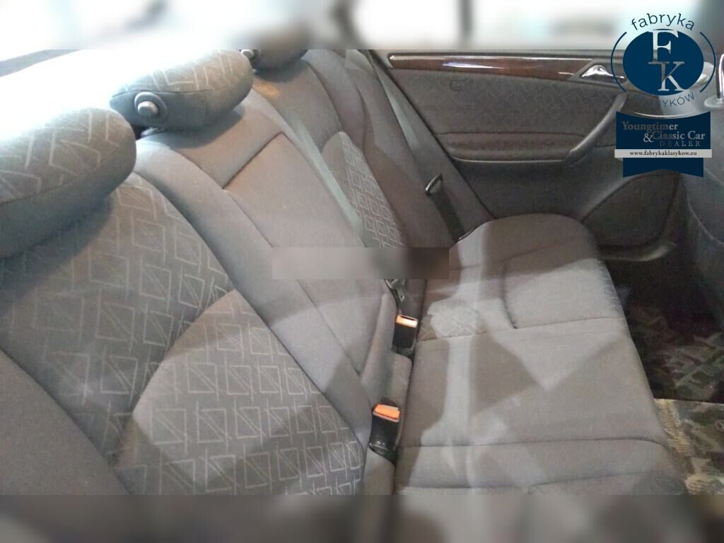 MERCEDES BENZ C-CLASS 4D C240 2000 - zdjęcie 8