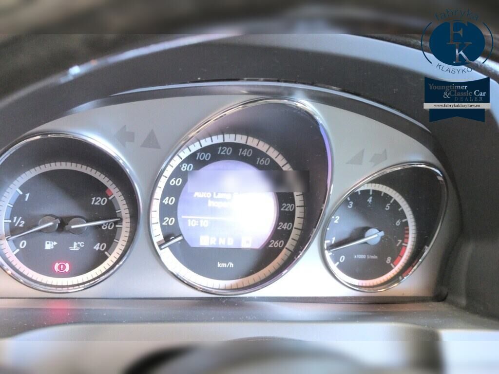 MERCEDES BENZ C-CLASS 4D C250 AVANTGARDE S PACKAGE  - zdjęcie 8