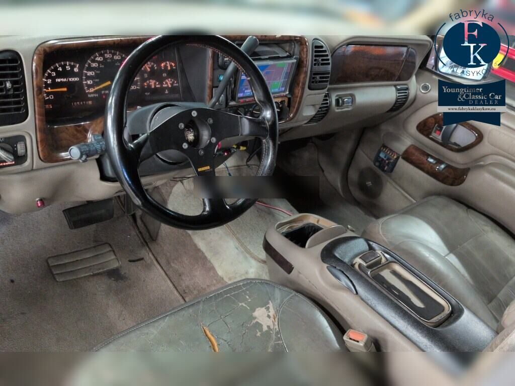 CHEVROLET SUBURBAN 2000 - zdjęcie 5