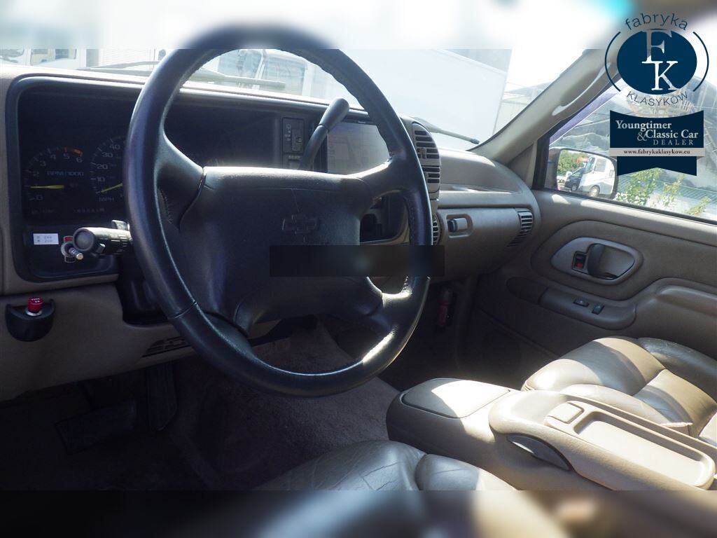 CHEVROLET SUBURBAN 4WD 1996 - zdjęcie 5