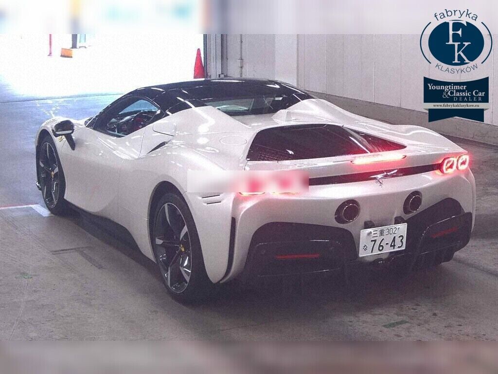 FERRARI SF90 SPIDER 4WD 2024 - zdjęcie 4