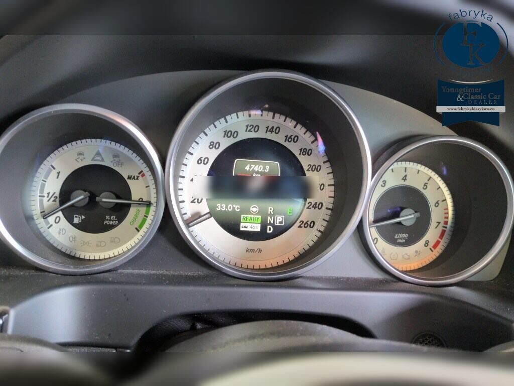 MERCEDES BENZ E-CLASS 4D E400 HYBRID AVANTGARDE 2014 - zdjęcie 8