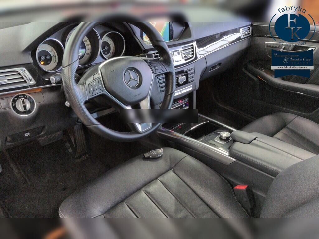 MERCEDES BENZ E-CLASS 4D E400 HYBRID AVANTGARDE 2013 - zdjęcie 5