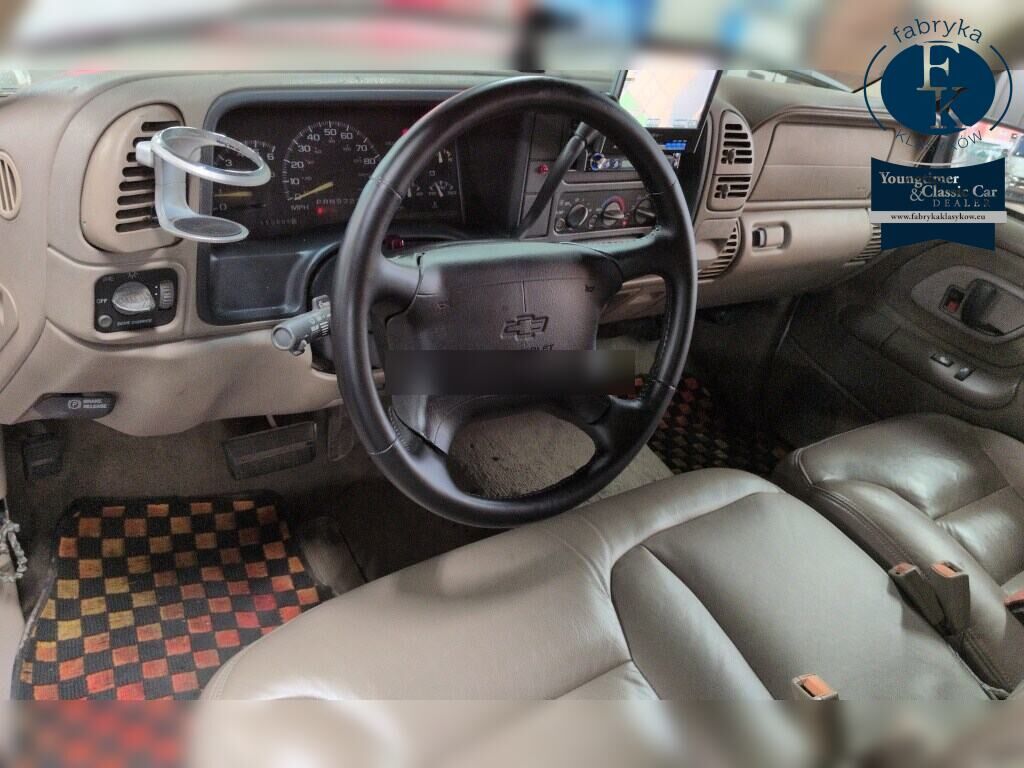 CHEVROLET SUBURBAN 4WD LT 2001 - zdjęcie 5