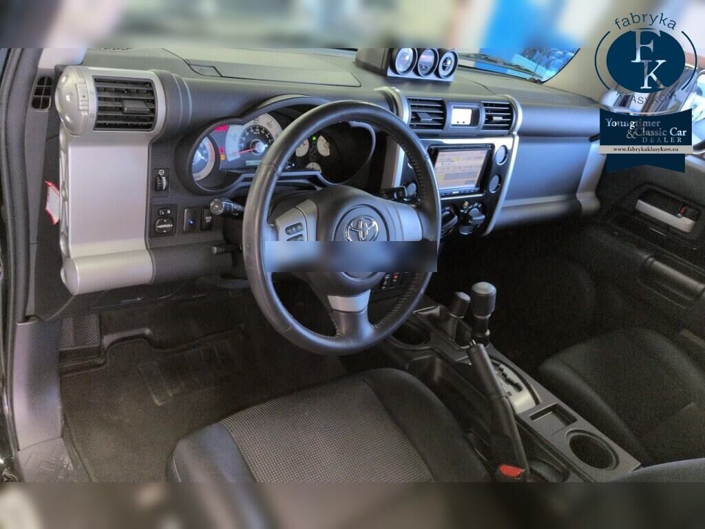 AMERICA TOYOTA FJ CRUISER 2010 - zdjęcie 5