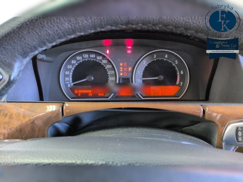 BMW 7 SERIES 735I 2003 - zdjęcie 8