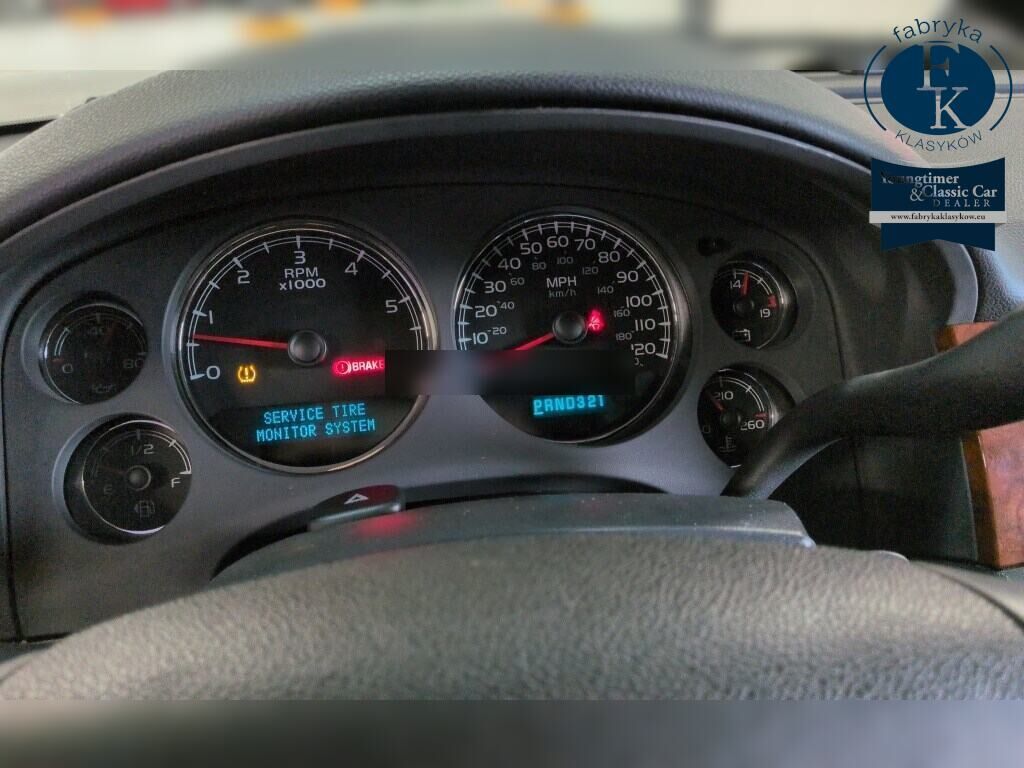 CHEVROLET SUBURBAN 4WD OTHERS 2008 - zdjęcie 8