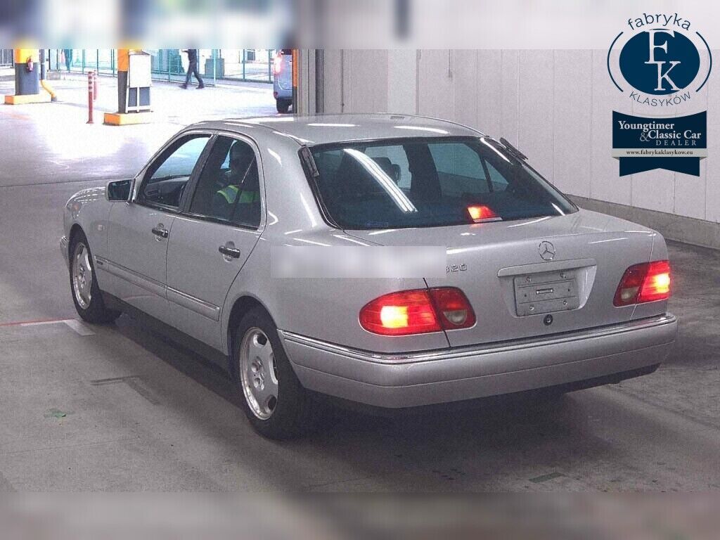 MERCEDES BENZ E-CLASS 4D E320 AVANTGARDE 1997 - zdjęcie 4