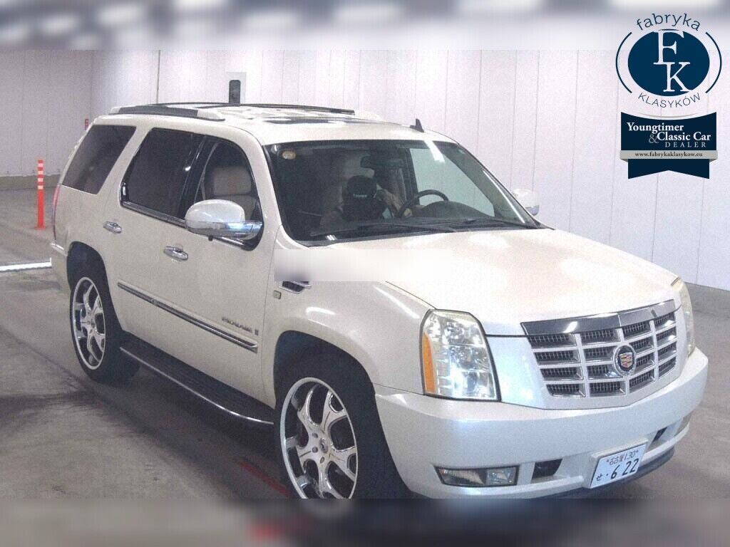 CADILLAC ESCALADE 4WD PLATINUM 2010 - zdjęcie 3