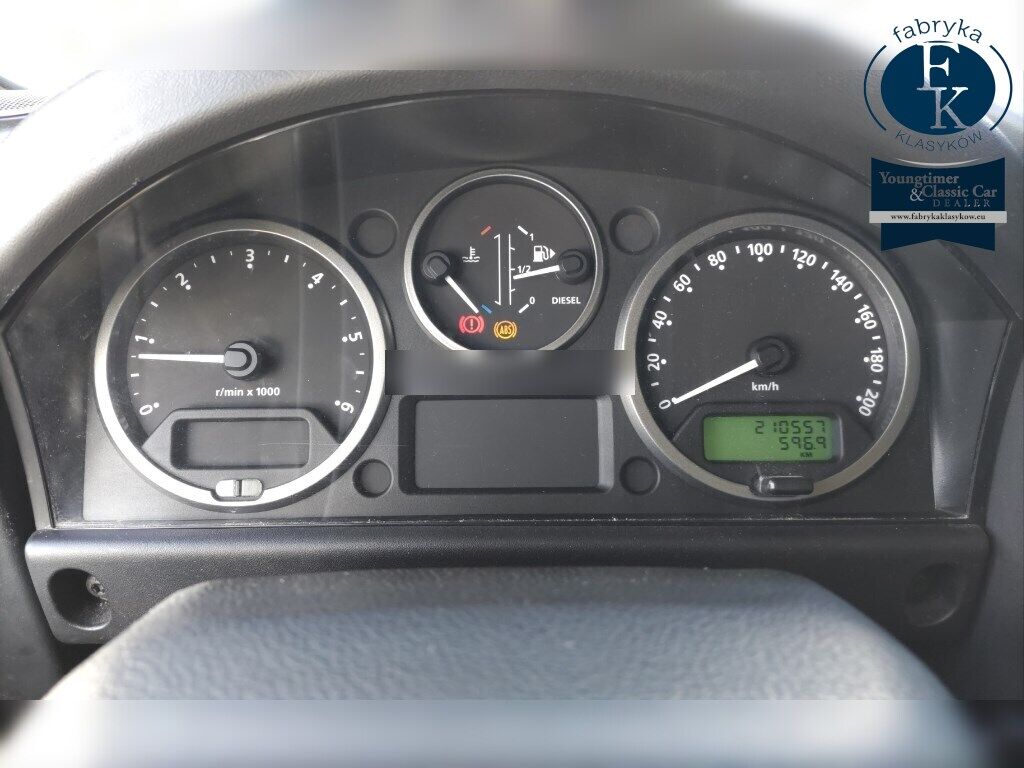 LAND ROVER DEFENDER 5D 4WD 110S 2023 - zdjęcie 8