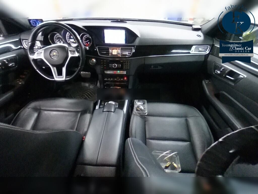 MERCEDES BENZ E-CLASS 4D 4WD E300 4MATIC AVANTGARDE AMG SPORTS P 2013 - zdjęcie 5