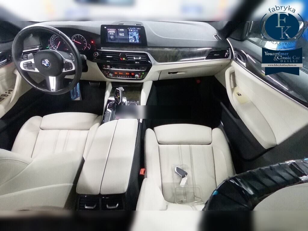 BMW 5 SERIES 4D 530I M-SPORT 2017 - zdjęcie 5