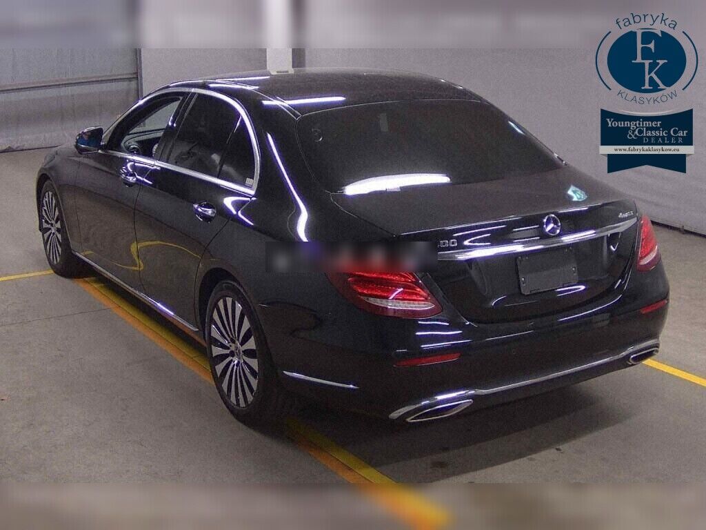 MERCEDES BENZ E-CLASS 4D 4WD E400 4MATIC EXCLUSIVE 2017 - zdjęcie 4