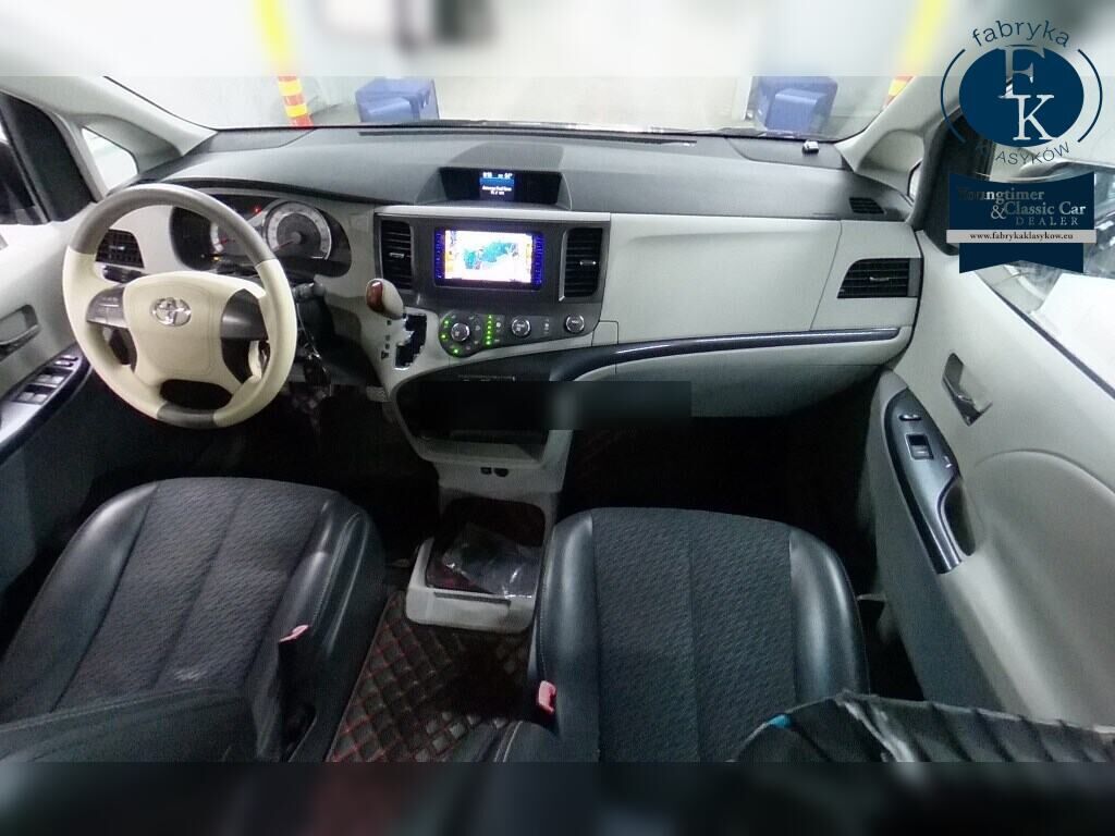 AMERICA TOYOTA SIENNA SE 2019 - zdjęcie 5