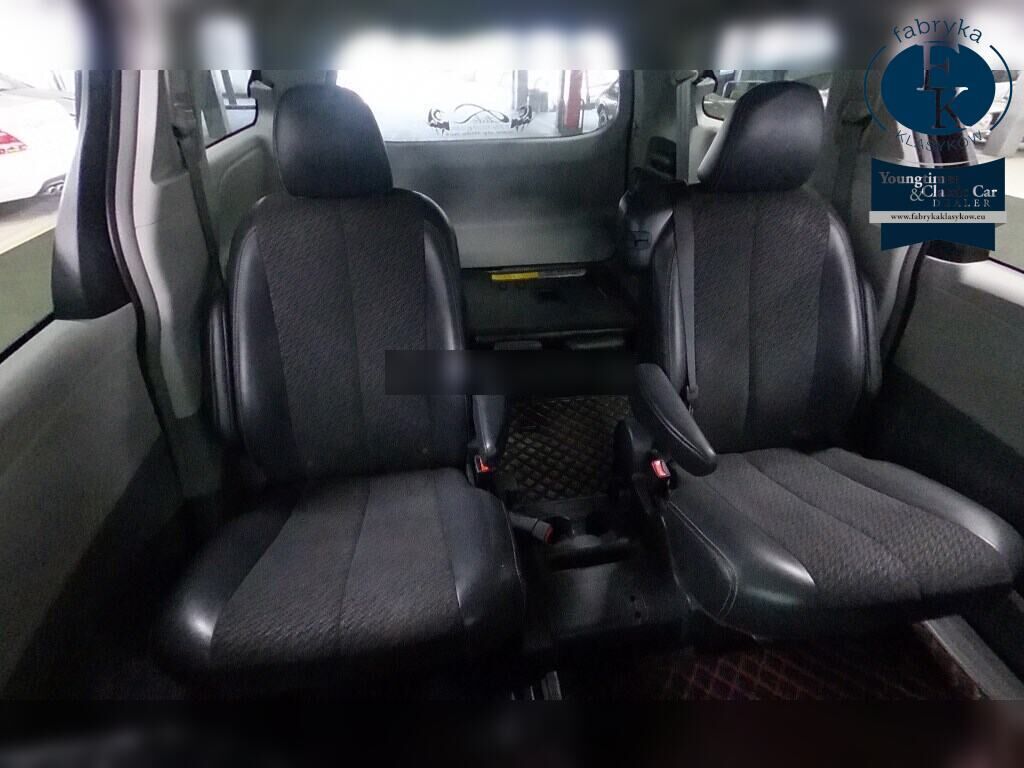 AMERICA TOYOTA SIENNA SE 2019 - zdjęcie 8