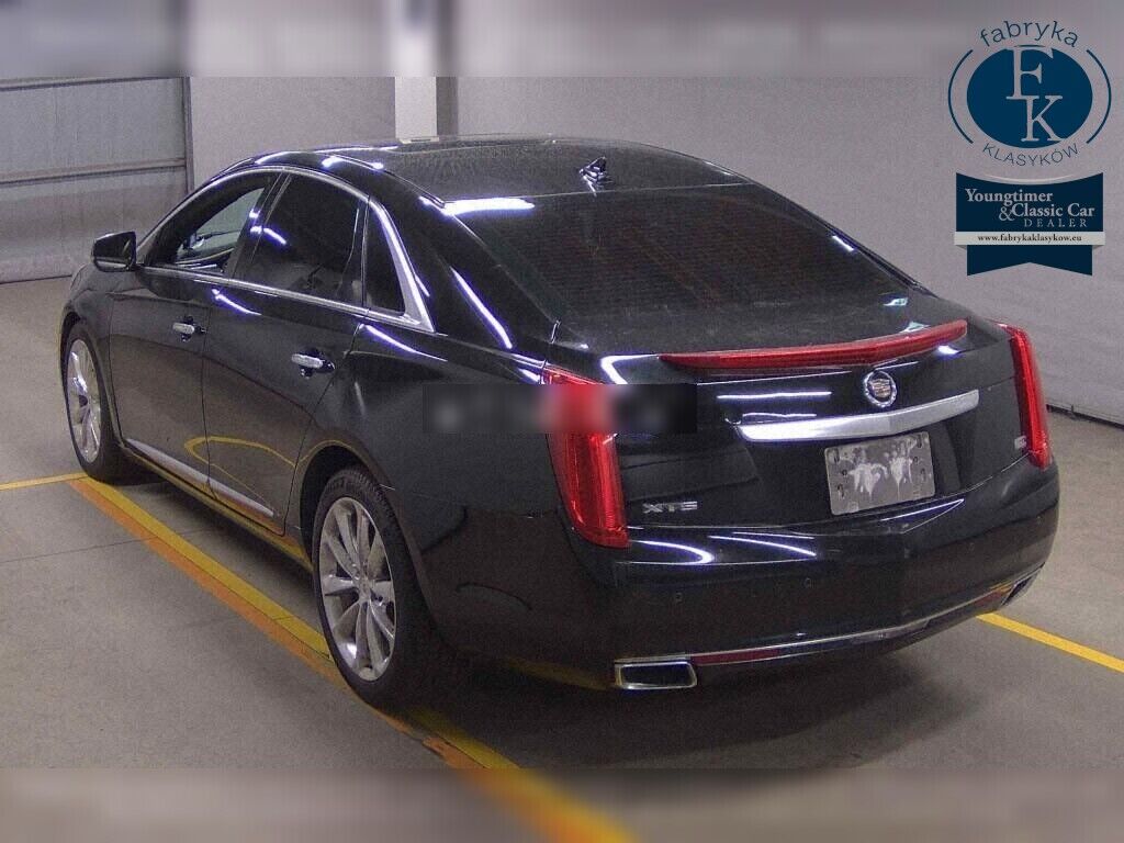 CADILLAC XTS PLATINUM 2013 - zdjęcie 4