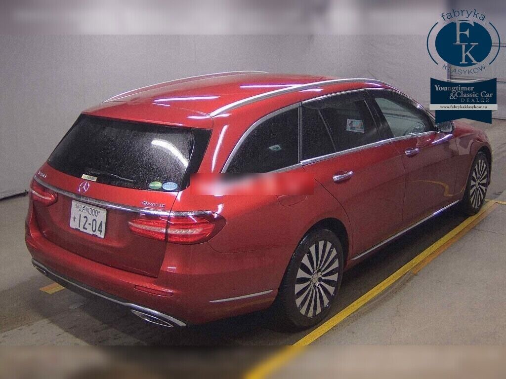 MERCEDES BENZ E-CLASS STATIONWAGON 4WD E400 4MATIC STATIONWAGON EXCLUSIVE 2018 - zdjęcie 7