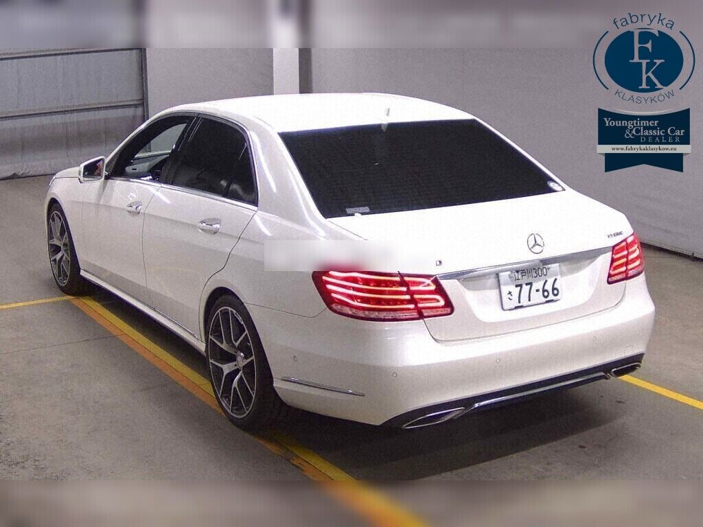 MERCEDES BENZ E-CLASS 4D E400 HYBRID AVANTGARDE 2014 - zdjęcie 4