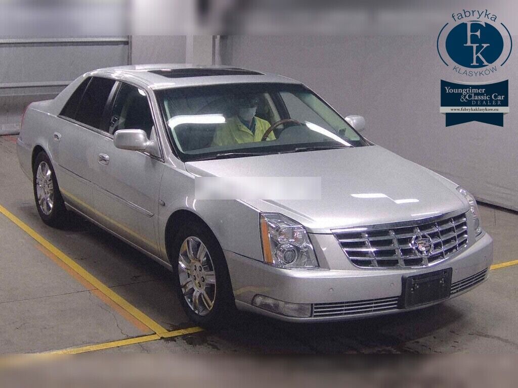 CADILLAC DTS PLATINUM 2010 - zdjęcie 3