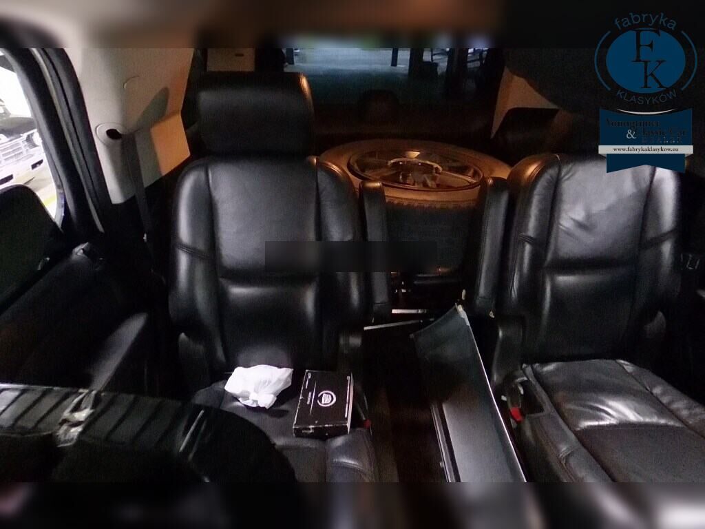 CADILLAC ESCALADE 4WD BASE GRADE 2009 - zdjęcie 8