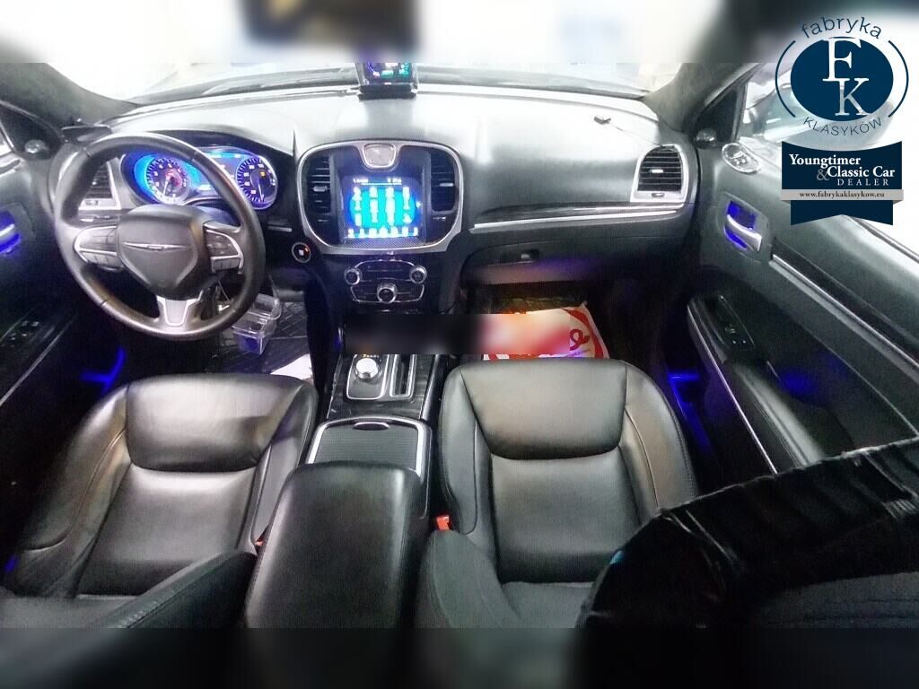 CHRYSLER 300 2018 - zdjęcie 5