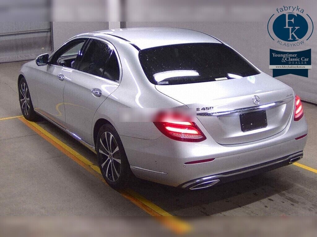 MERCEDES BENZ E-CLASS 4D 4WD E450 4MATIC EXCLUSIVE 2019 - zdjęcie 4