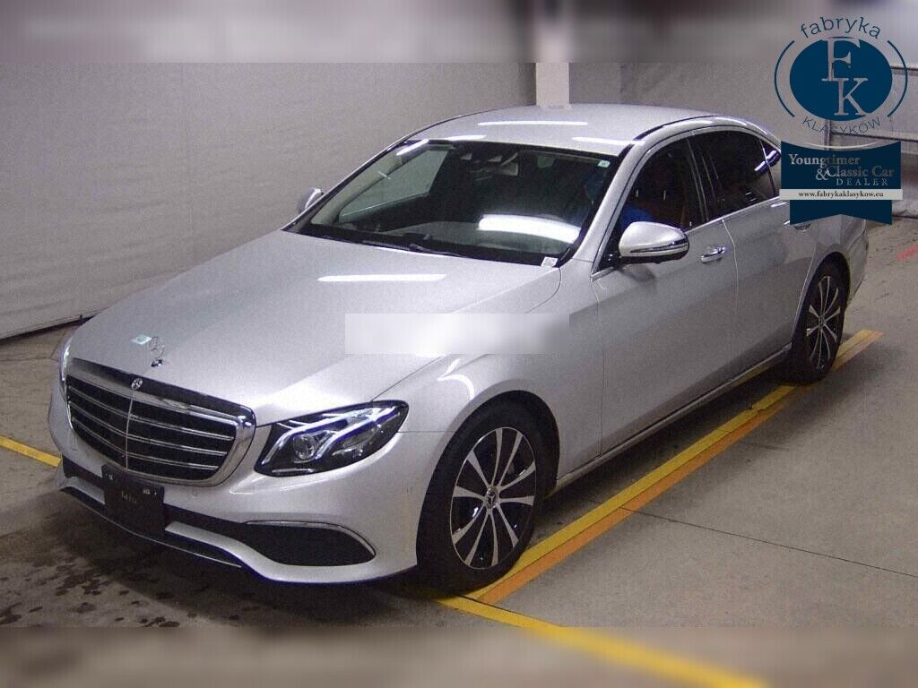 MERCEDES BENZ E-CLASS 4D 4WD E450 4MATIC EXCLUSIVE 2019 - zdjęcie 6