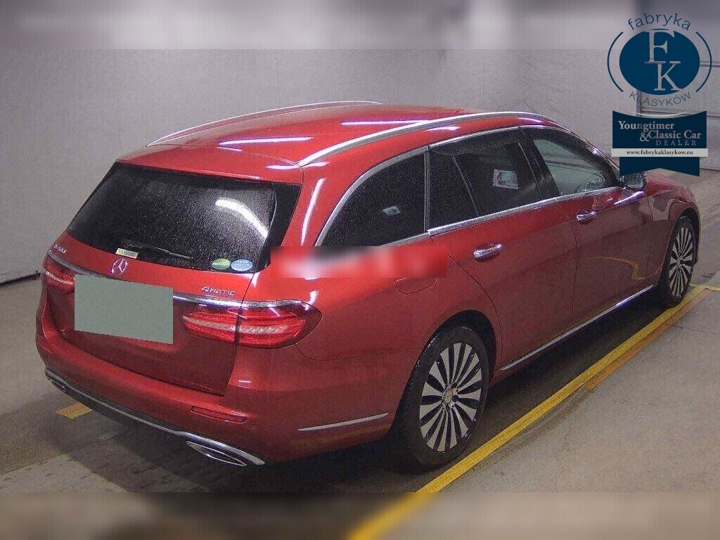 MERCEDES BENZ E-CLASS STATIONWAGON 4WD E400 4MATIC STATIONWAGON EXCLUSIVE 2018 - zdjęcie 7