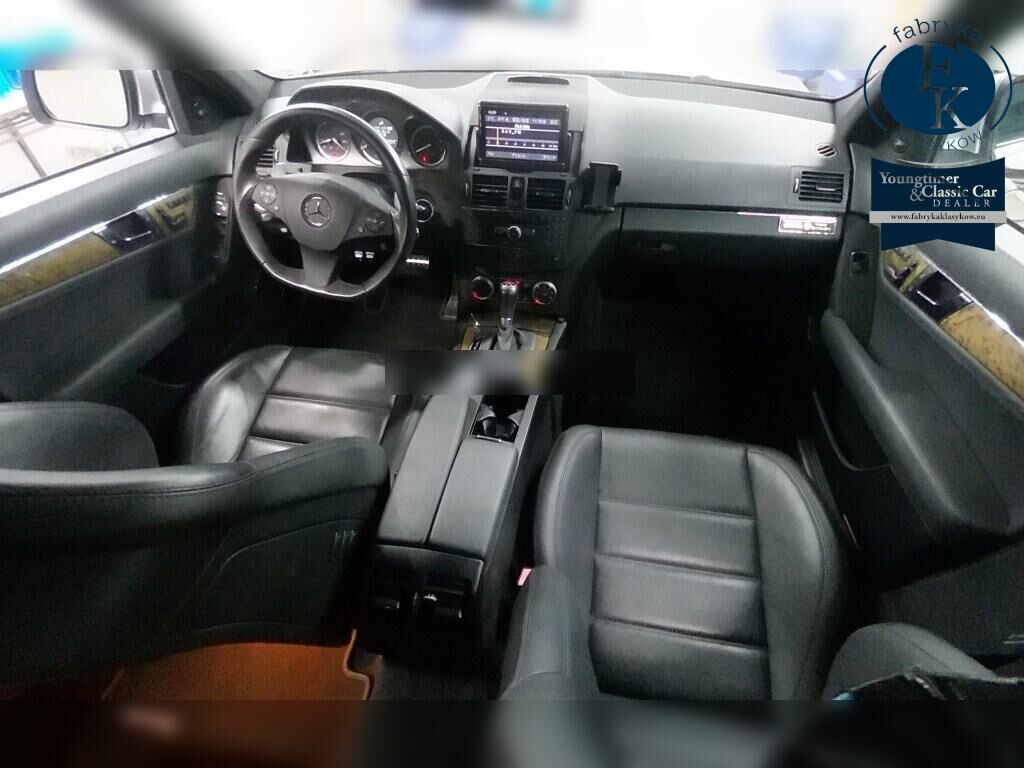 MERCEDES BENZ C-CLASS 4D C63 AMG 2009 - zdjęcie 5