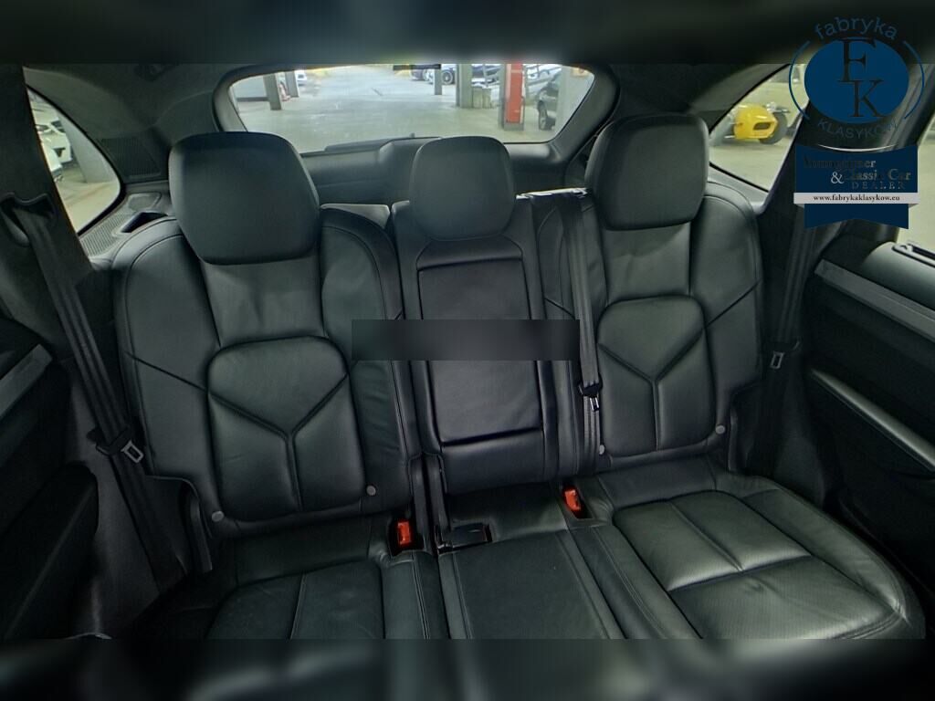 PORSCHE CAYENNE 4WD TURBO 2012 - zdjęcie 8