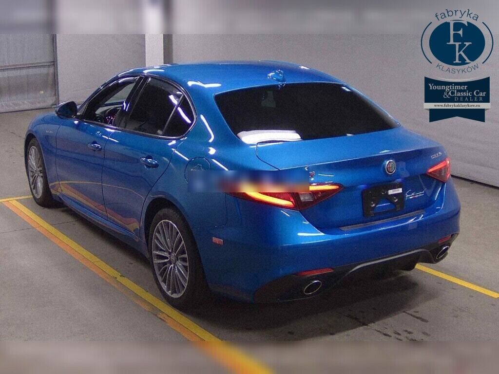 ALFA ROMEO GIULIA 4D 4WD VELOCE 2018 - zdjęcie 4