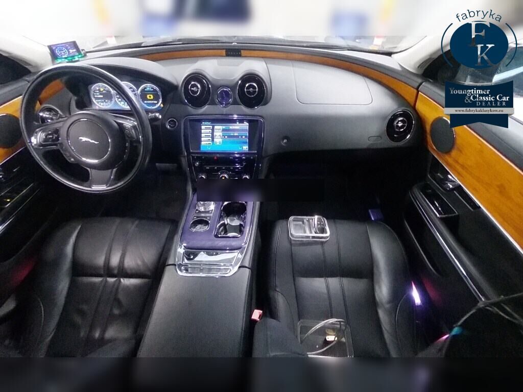 JAGUAR XJ 4D XJ LUXURY 2011 - zdjęcie 5