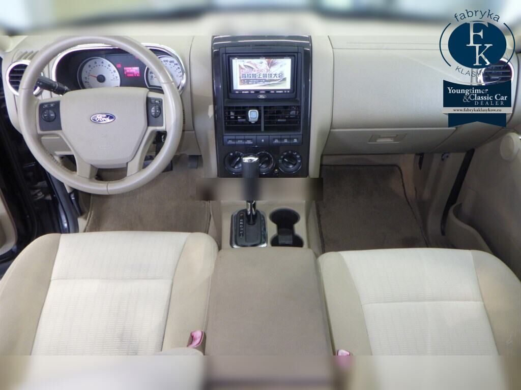 FORD EXPLORER 5D 4WD XLT 2010 - zdjęcie 5