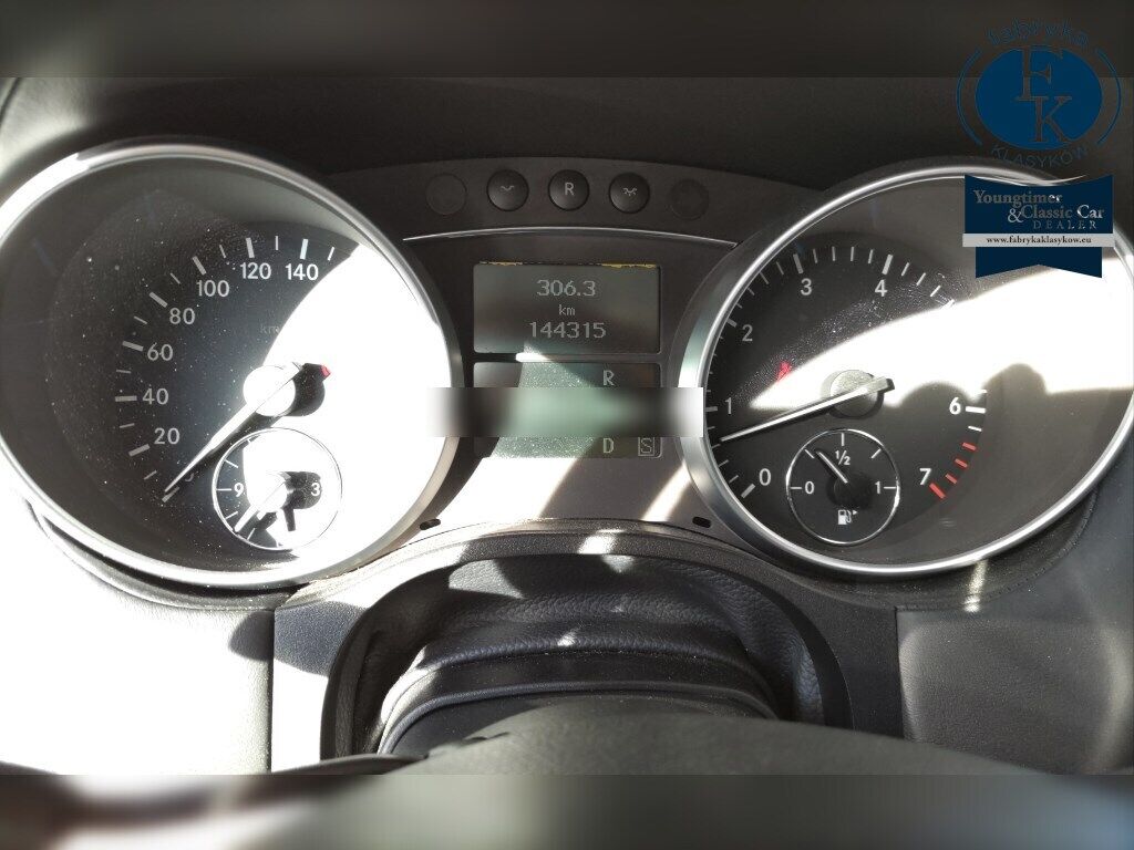 MERCEDES BENZ GL-CLASS 4WD 2009 - zdjęcie 8