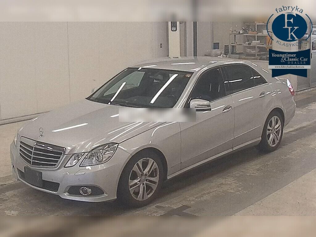MERCEDES BENZ E-CLASS 4D E350 AVANTGARDE 2010 - zdjęcie 6