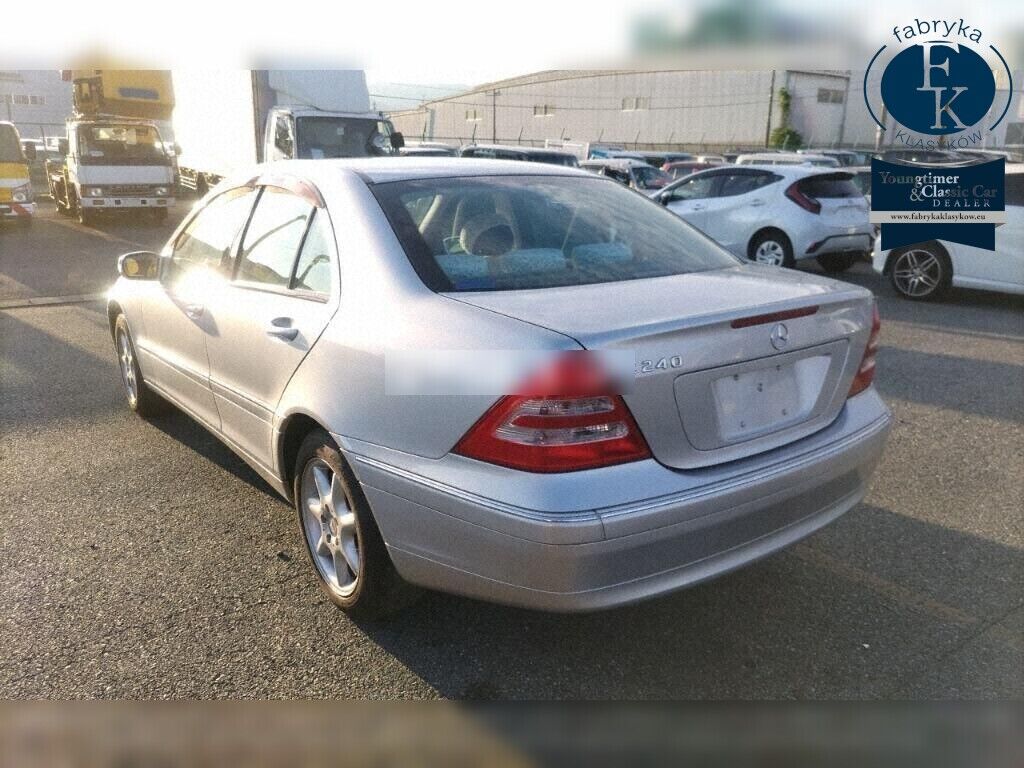MERCEDES BENZ C-CLASS 4D C240 2001 - zdjęcie 4