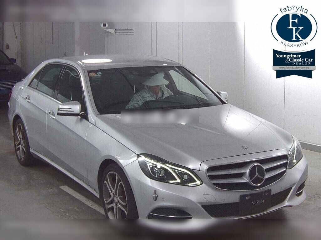 MERCEDES BENZ E-CLASS 4D E400 HYBRID AVANTGARDE 2013 - zdjęcie 3