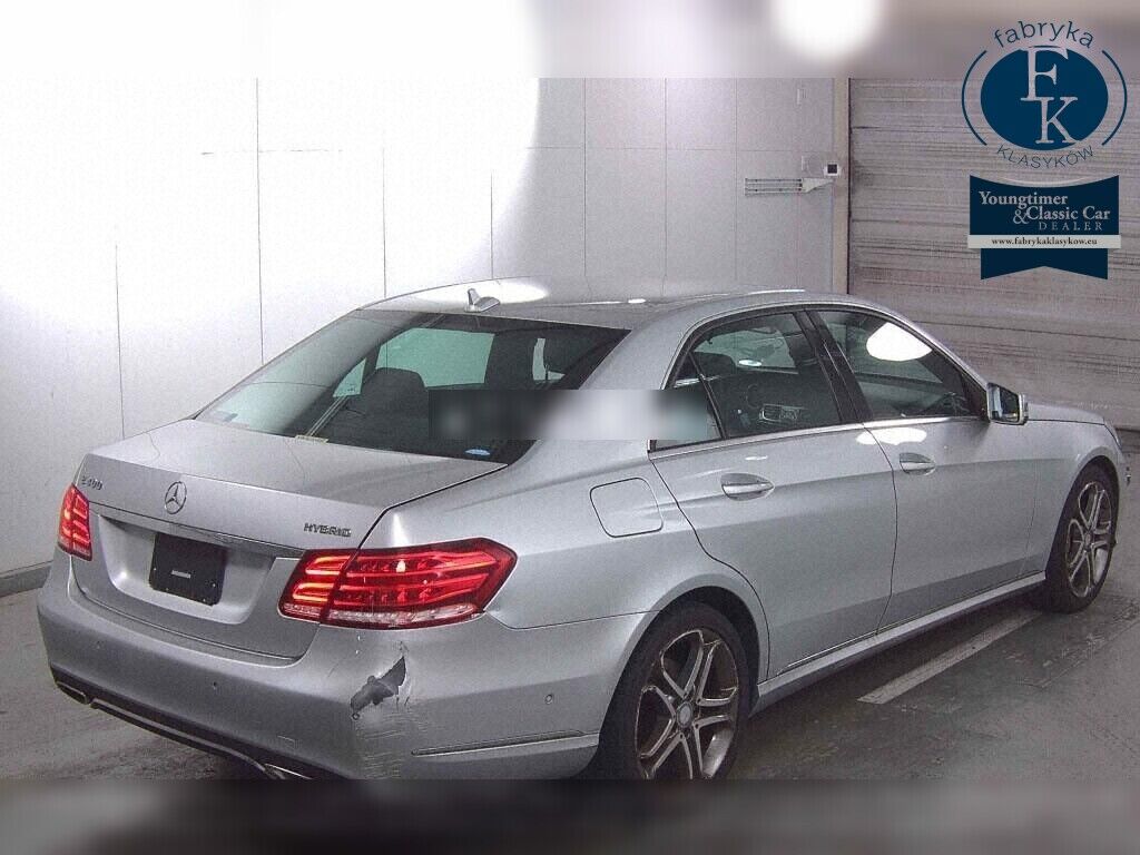 MERCEDES BENZ E-CLASS 4D E400 HYBRID AVANTGARDE 2013 - zdjęcie 7