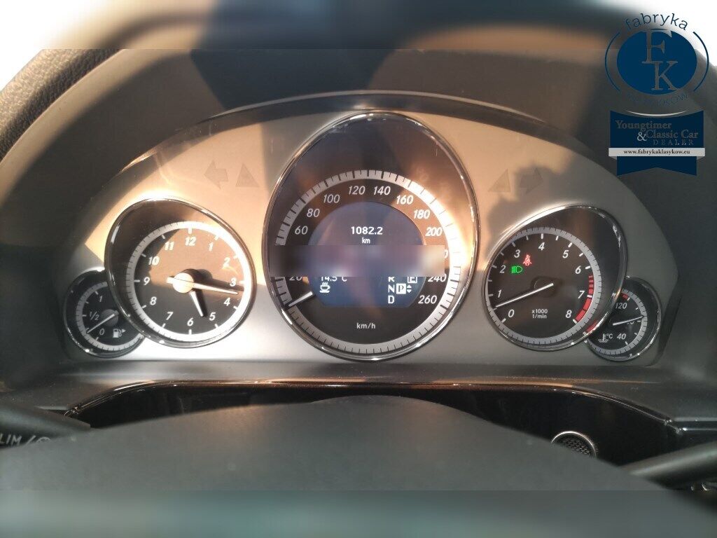 MERCEDES BENZ E-CLASS 4D E350 AVANTGARDE 2010 - zdjęcie 8