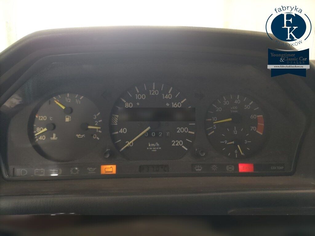 MERCEDES BENZ MEDIUM CLASS 4D 230E 1991 - zdjęcie 8