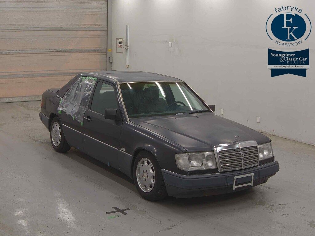 MERCEDES BENZ MEDIUM CLASS 4D 230E 1991 - aukcja, lot 4515