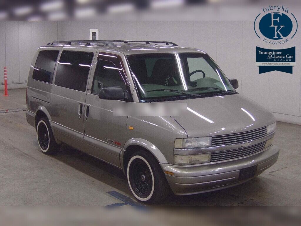 CHEVROLET ASTRO 4WD LS 2002 - zdjęcie 3