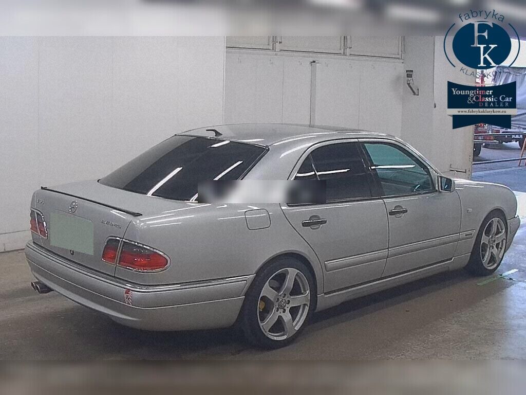MERCEDES BENZ E-CLASS 4D E320 1997 - zdjęcie 7