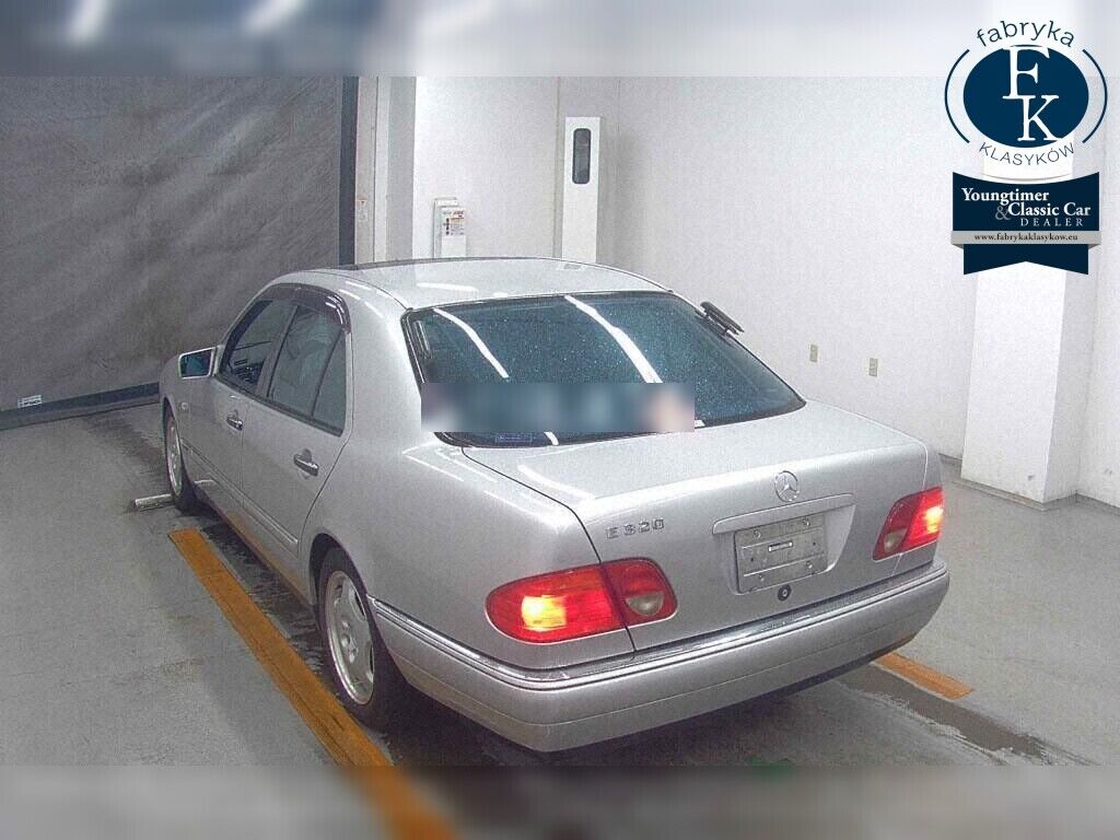 MERCEDES BENZ E-CLASS 4D E320 1997 - zdjęcie 4